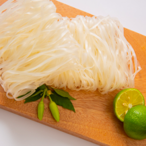 DRIED PHO ( DRIED FLAT RICE NOODLES )
