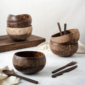 COCONUT BOWL AND COCONUT SPOON GIFT SET